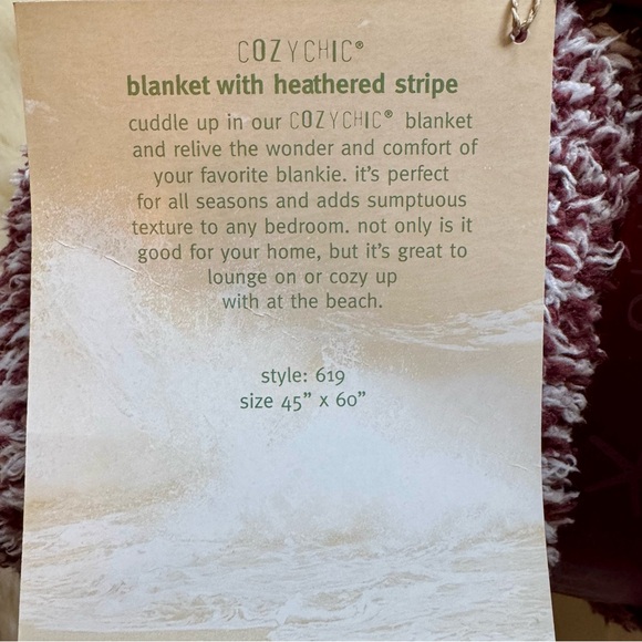 NWT 🆕 Cozy Cozy Barefoot Dreams Chic Heathered Throw - 45x60 Luxuriously soft! - Picture 4 of 4